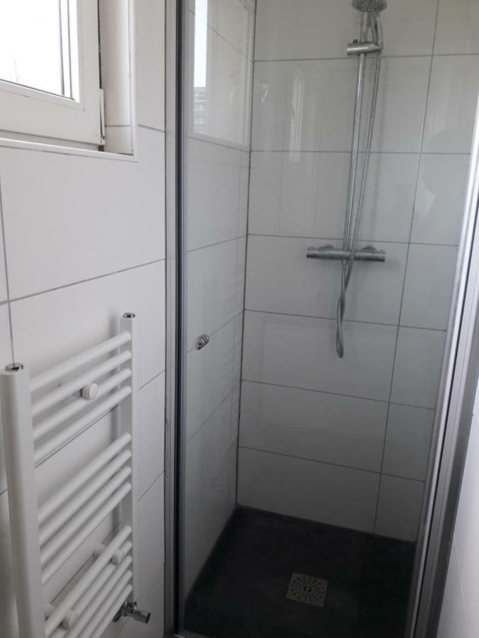 2 Slaapkamer Appartement Op De Zeedijk Van Oostende. エクステリア 写真
