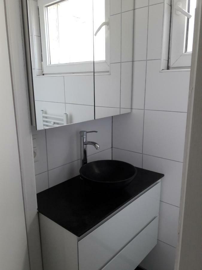 2 Slaapkamer Appartement Op De Zeedijk Van Oostende. エクステリア 写真